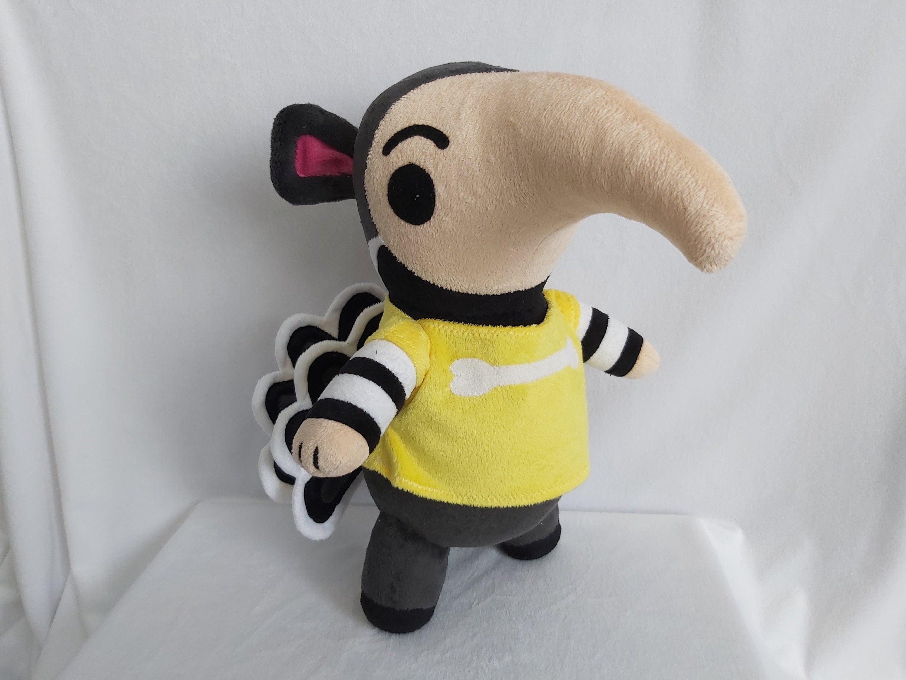 Anteater Antonio of Animal Crossing plush toy 15,7″ (40 cm) clothes can be yellow or purple (write in a personal message)