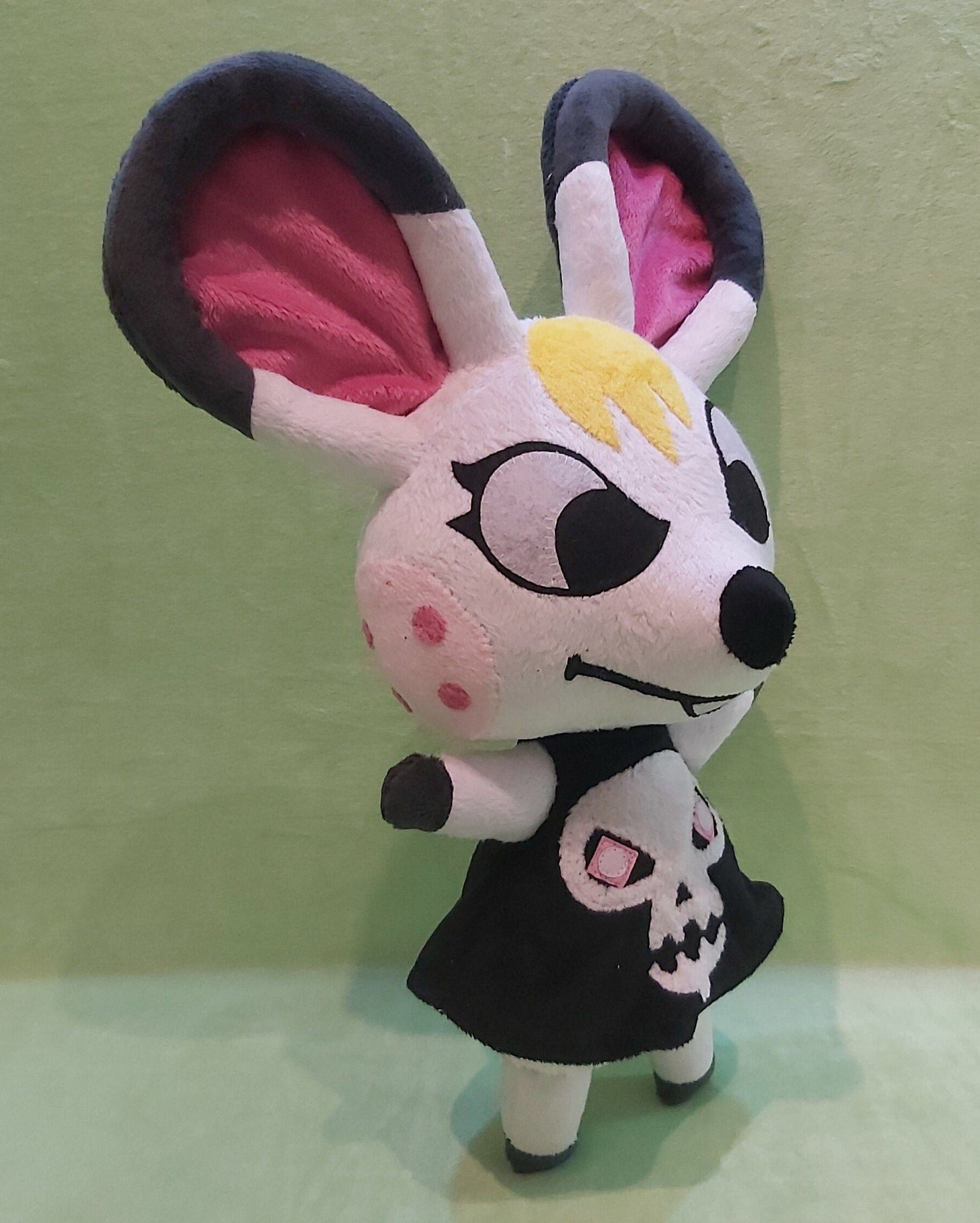 Bella mouse Animal Crossing plush toy 15,7″ (40 cm) Isabella Izabera