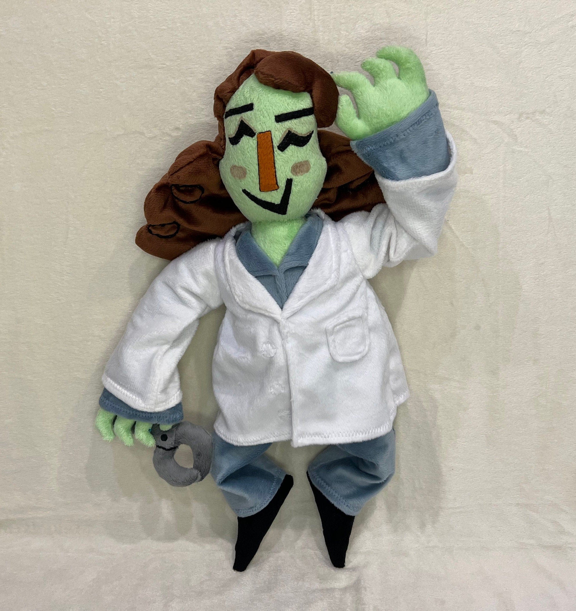 Doctor Habit of Smile For Me premium plush doll 15,7″ (40 cm) The Habitat Dr. Boris Habit variant 2