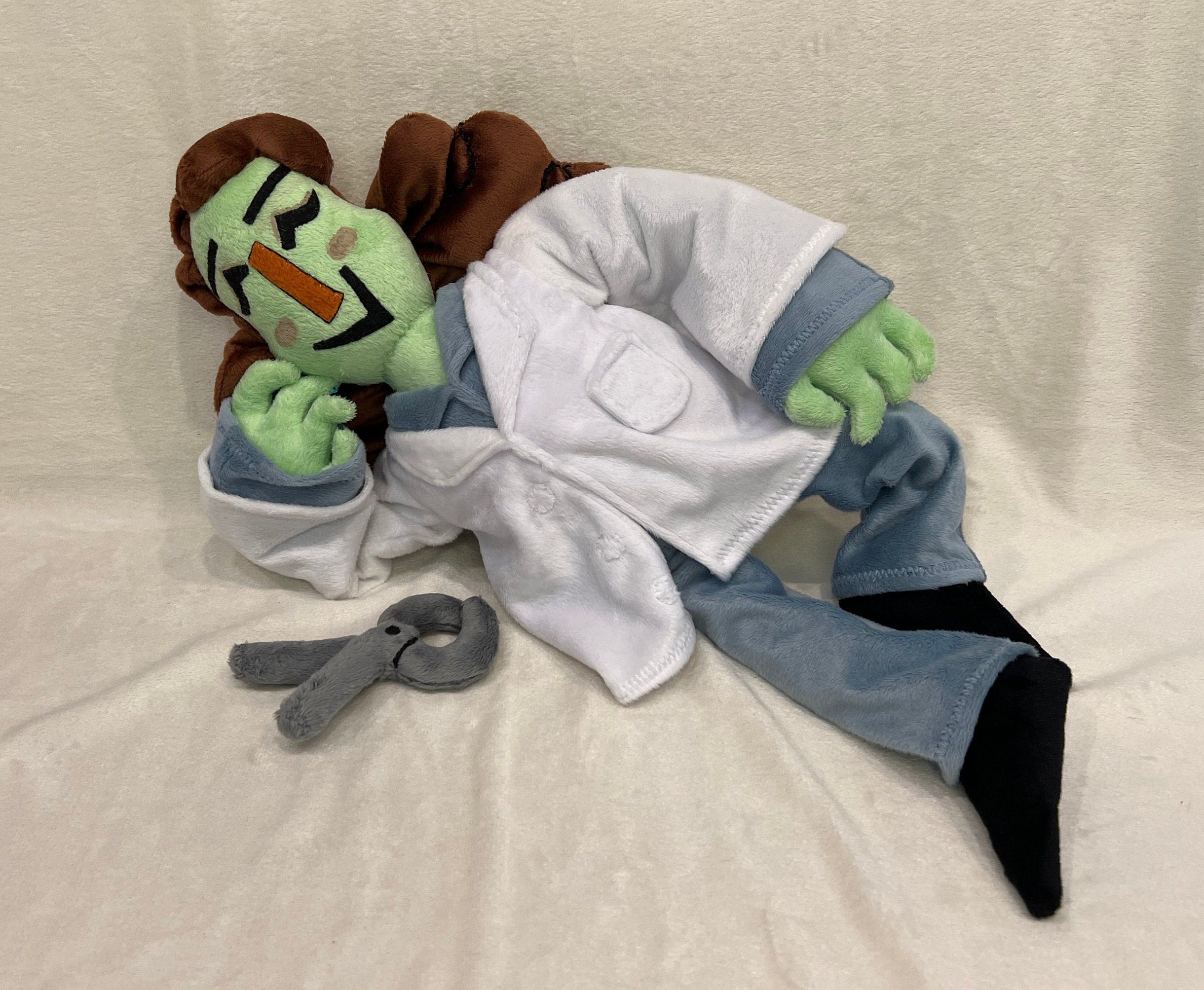 Doctor Habit of Smile For Me premium plush doll 15,7″ (40 cm) The Habitat Dr. Boris Habit variant 2