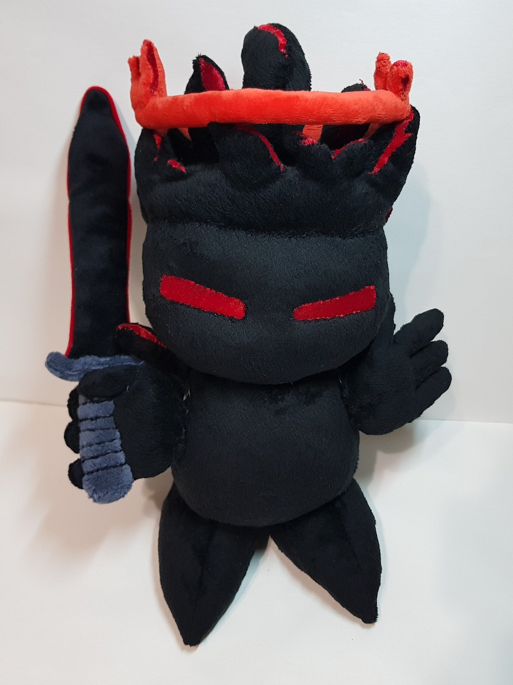 Auditor of the Madness Combat 20,0” (51 cm) Premium Plush Toy variant 1