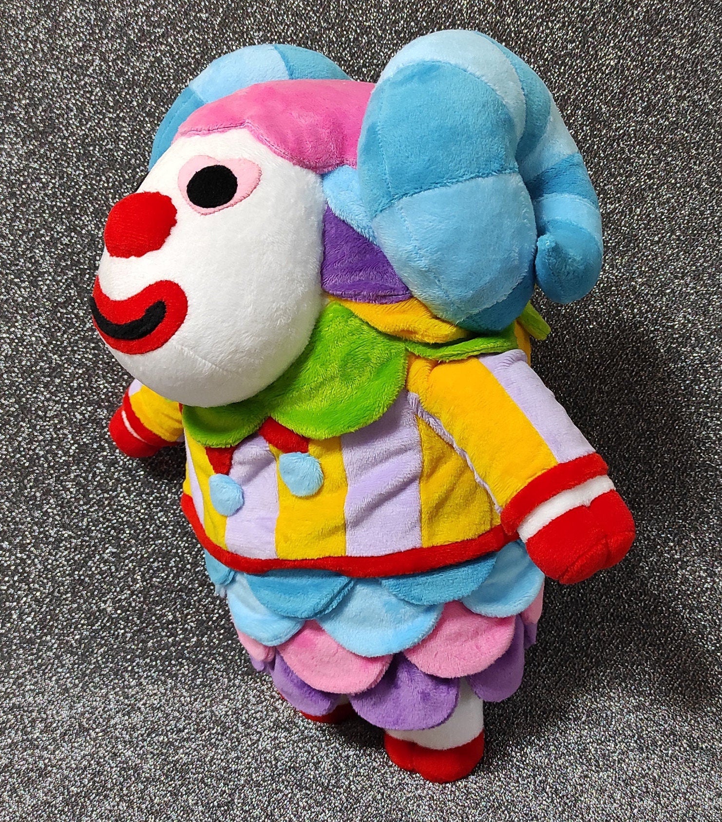Pietro smug sheep Animal Crossing 15,7” (40 cm) Plush Toy variant 2 Kikolor Giulivo ジュペッティ Jupetti 皮耶羅/皮耶罗 피엘 Piel Peitro