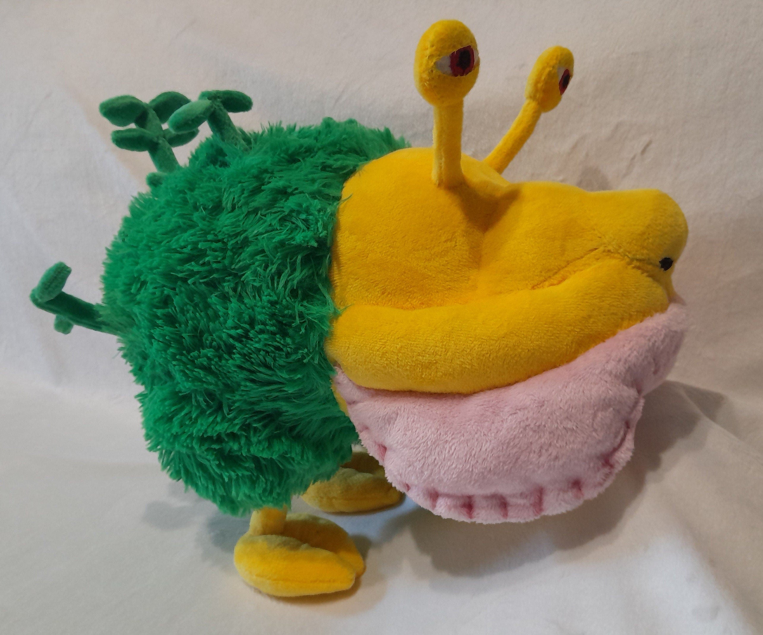 The Sovereign Bulblax from Pikmin 11,8” (30 cm) Plush Toy Bulbo Imperial Empereur Bulblax Bulbico Supremo 황제툭눈점박이 コウテイデメマダラ