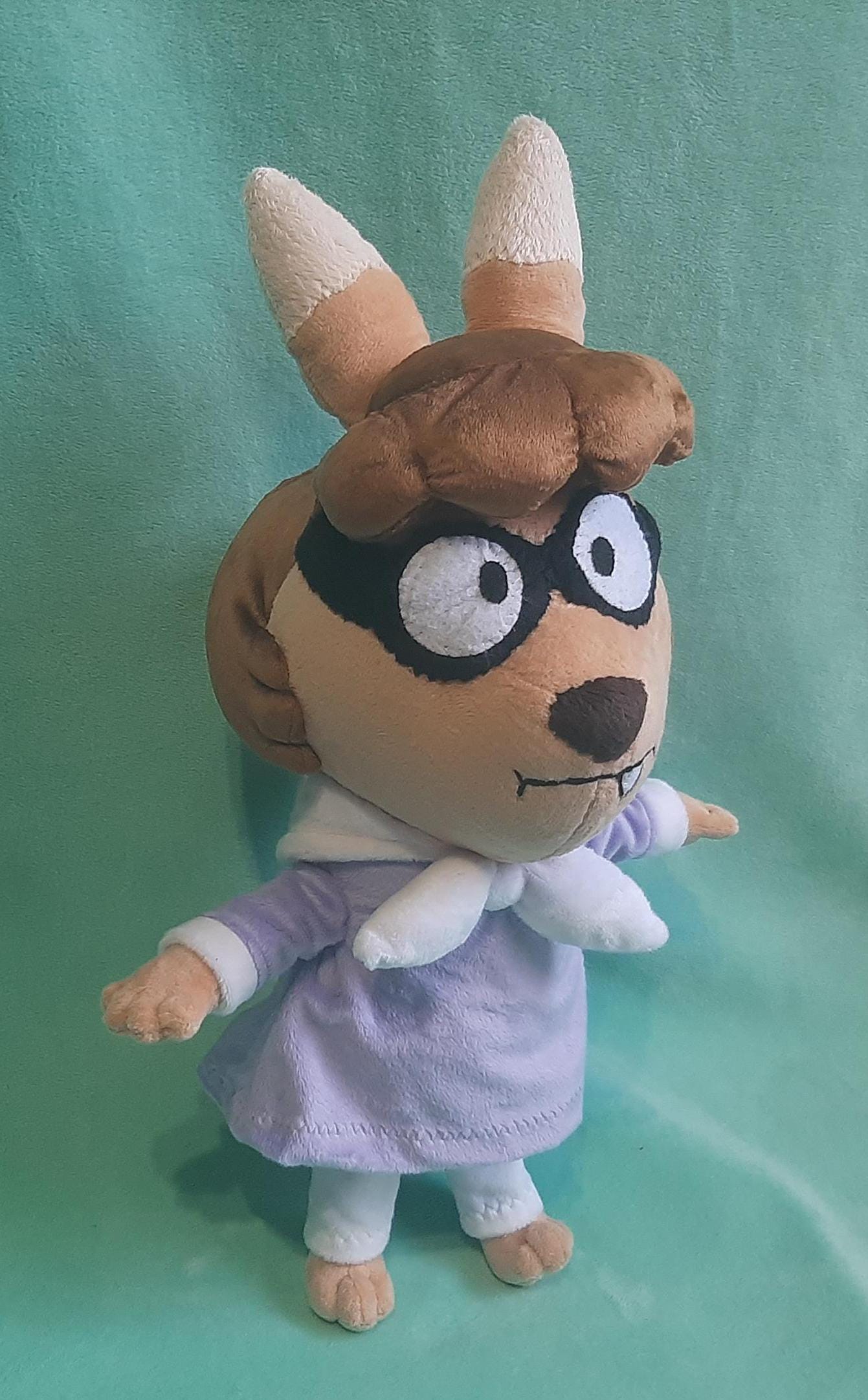 Claire from the Harvey Beaks 15,7” (40 cm) Plush Toy