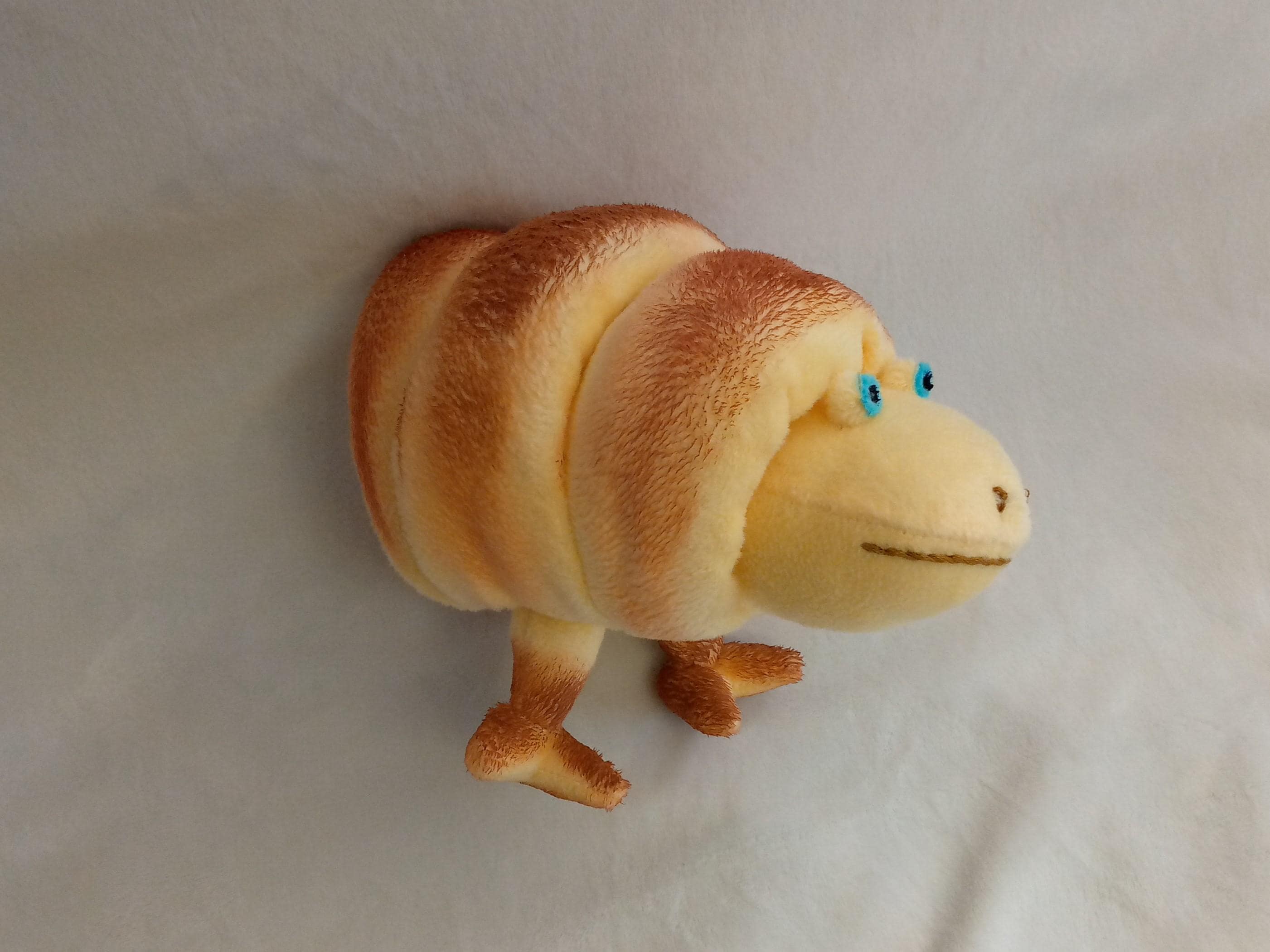 Vanilla Breadbug from Pikmin height 6,3” (16 cm) Plush Toy Chinche Carroñero Carroñera Scaratax Saprofago 빵닮은꼴 パンモドキ