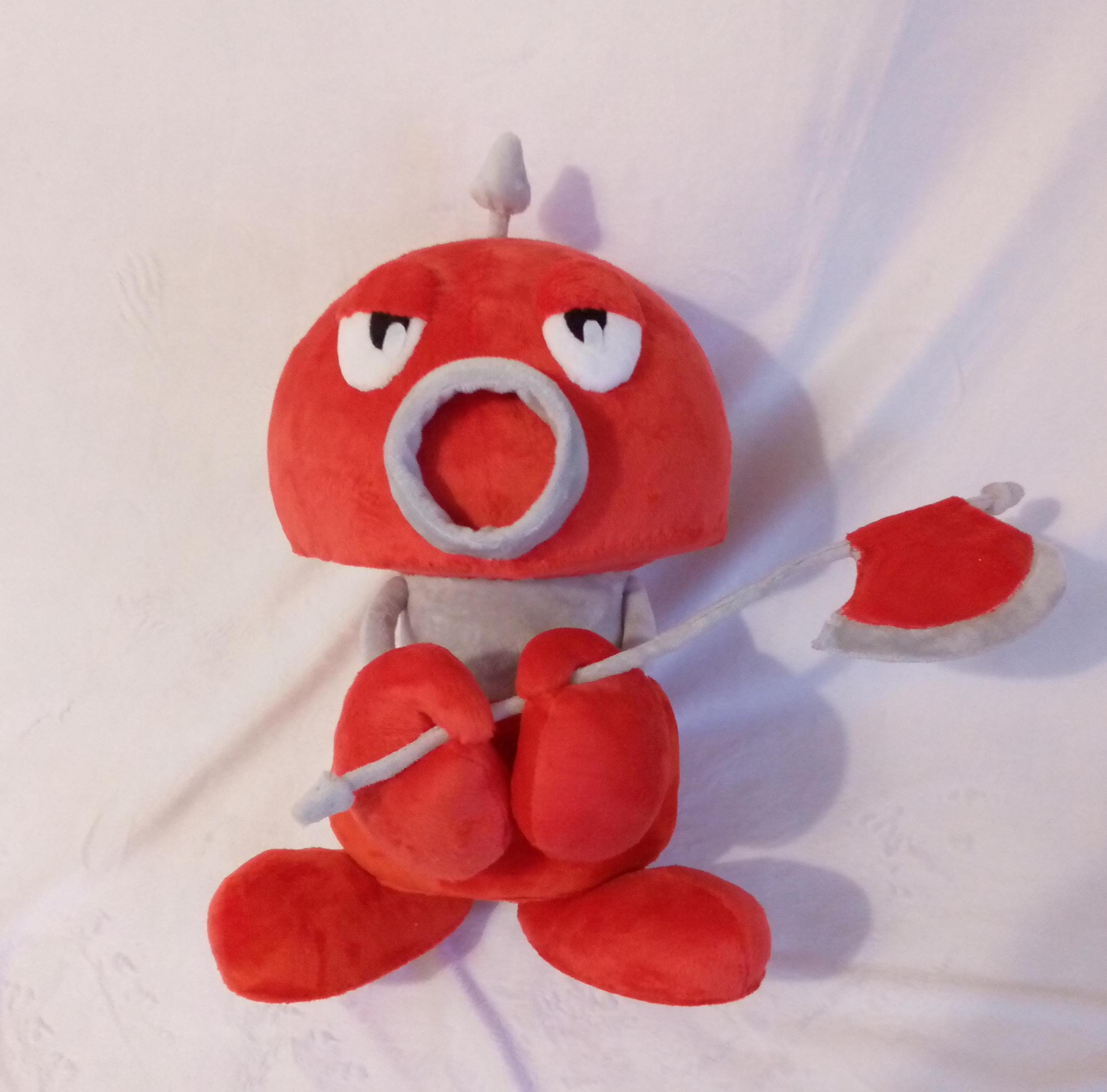 Axem Red Ranger from Super Mario RPG 13,8″ (35 cm) Plush Toy Lieutenant of the Smithy Gang Comando Hachazo Bande des Klashs オノレンジャー 액스레인저
