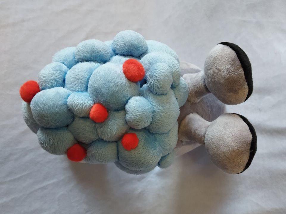 Moldy Dwarf Bulborb from Pikmin 15,7” (40 cm) Plush Toy Bulbo mohoso enano Coleto nano sporico Sporobulborbe nain 곰팡이꼬마차피 カビコチャッピー